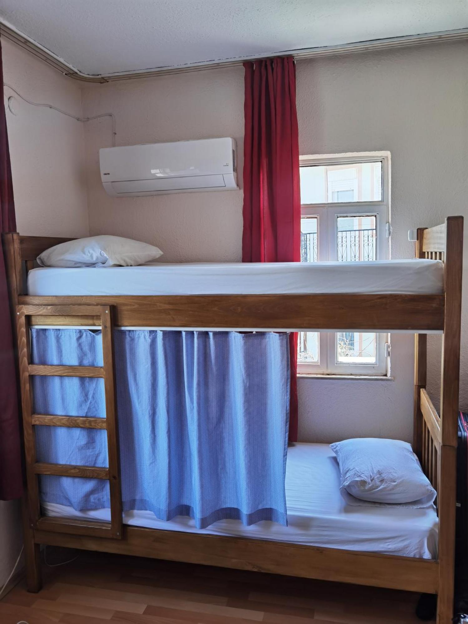 Adventurous Local Hostel Fethiye Eksteriør billede