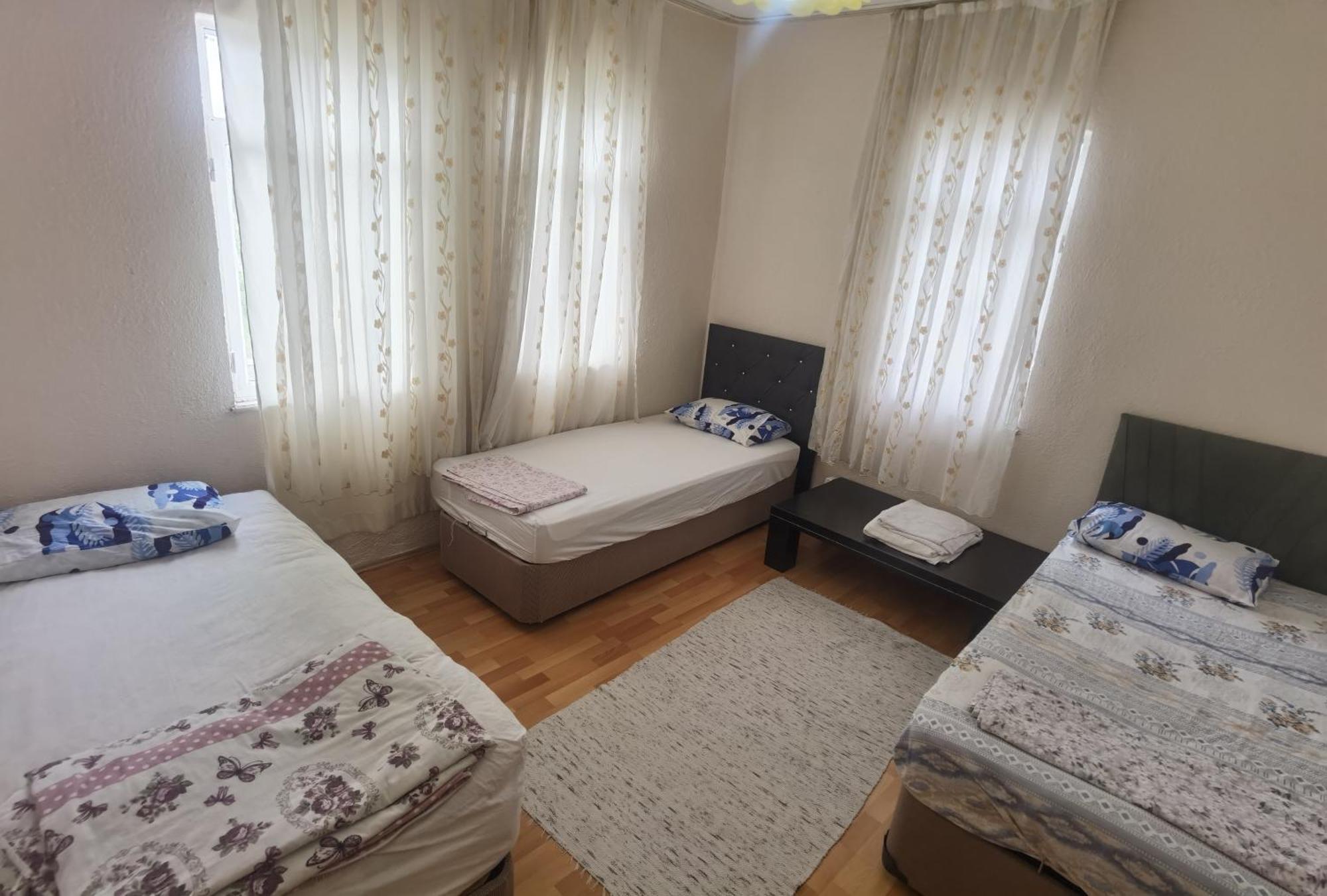 Adventurous Local Hostel Fethiye Eksteriør billede